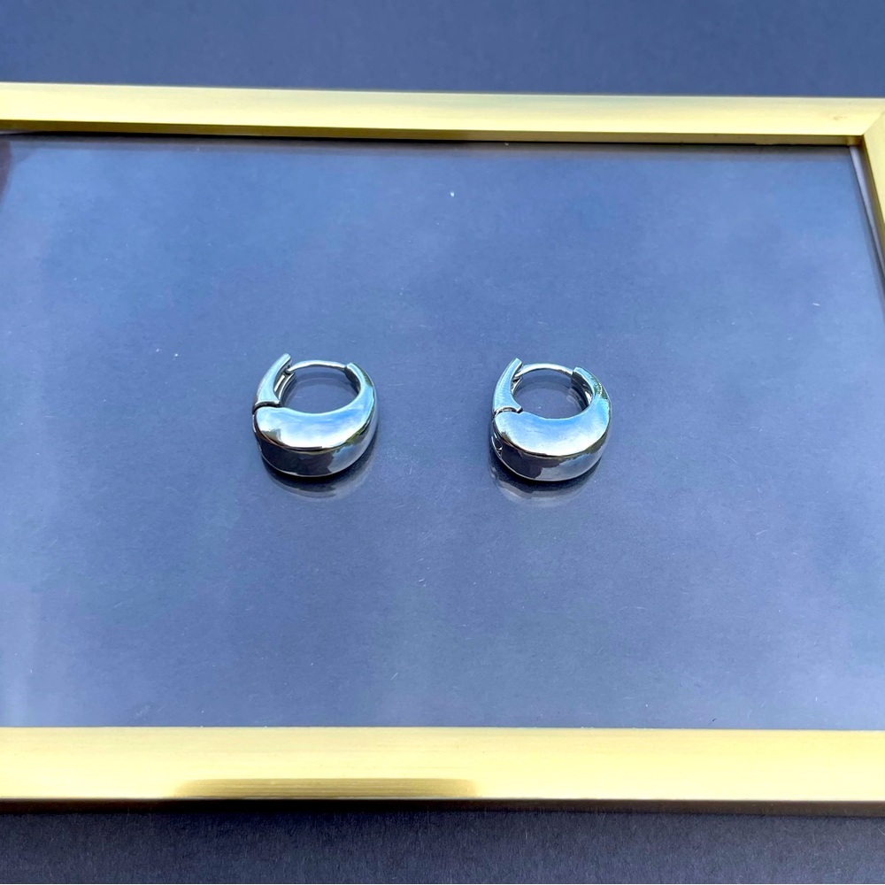 Silver oval chunky hoop earrings